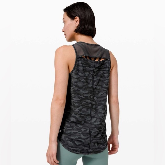 lululemon athletica Black Camo Tank Top - Picture 6 of 6